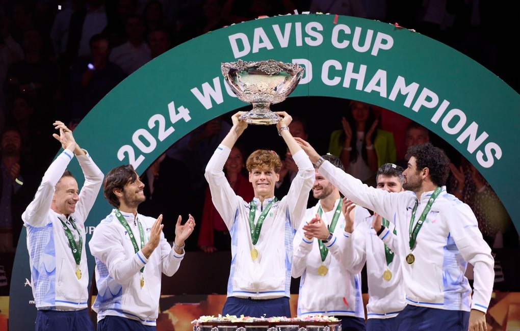 Jannik Sinner xuất sắc giúp Italy vô địch Davis Cup 2024 - 1