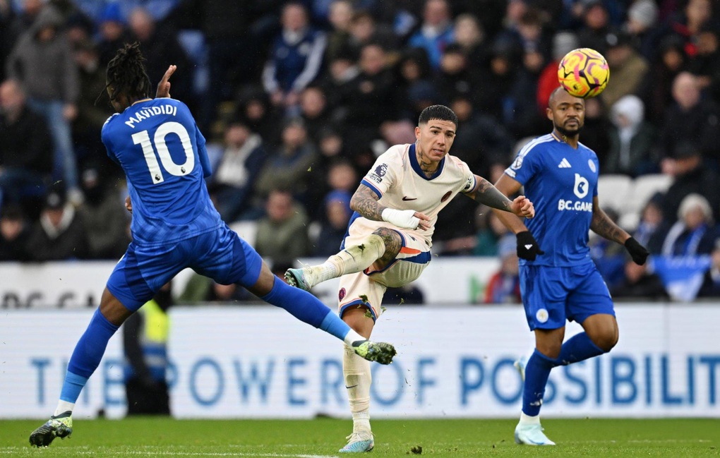 Enzo Fernandez tỏa sáng, Chelsea đánh bại Leicester City - 1