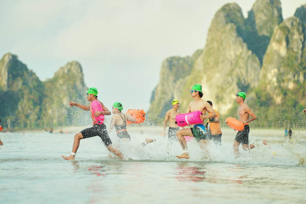 Aqua Warriors Halong Bay 2025: Quy định về sử dụng phao bơi - 2